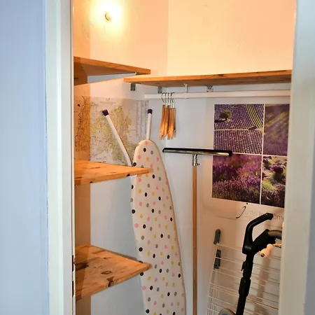 At'home, Au Centre Du Vieux Montelimar, Cosy, Wifi * Montelimar